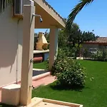 Villino Mimosa * كوستا ري